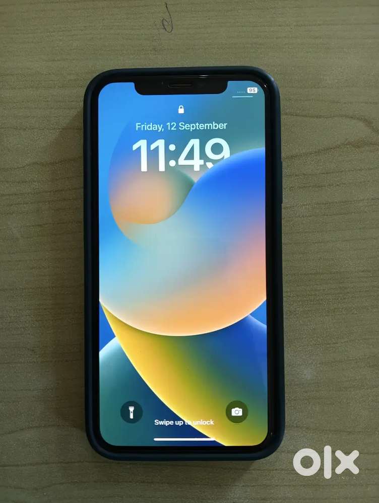 A well furnished phone