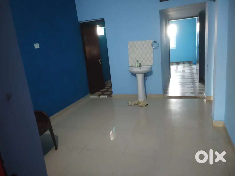 1 BHK House available for rent for small family at kocha toli namkum