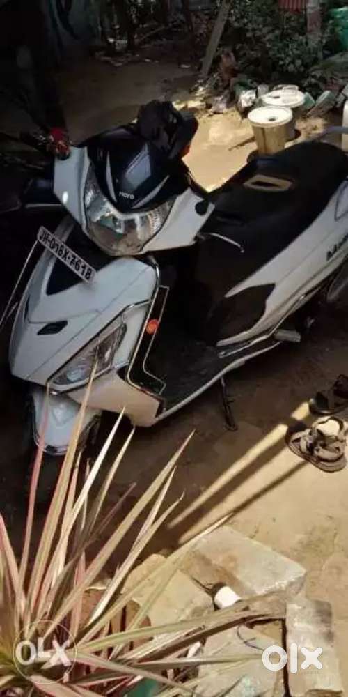 Scooty very good condition only one hand hai
