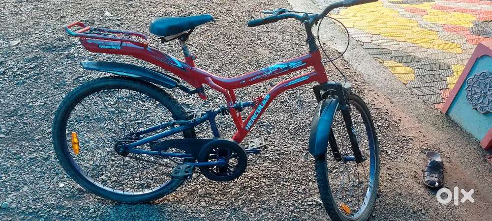 Bycycle.some maintainance required.