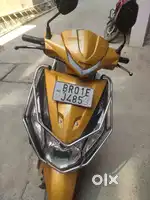 a popular scooter model with a single-cylinder, air-cooled, 4-stroke