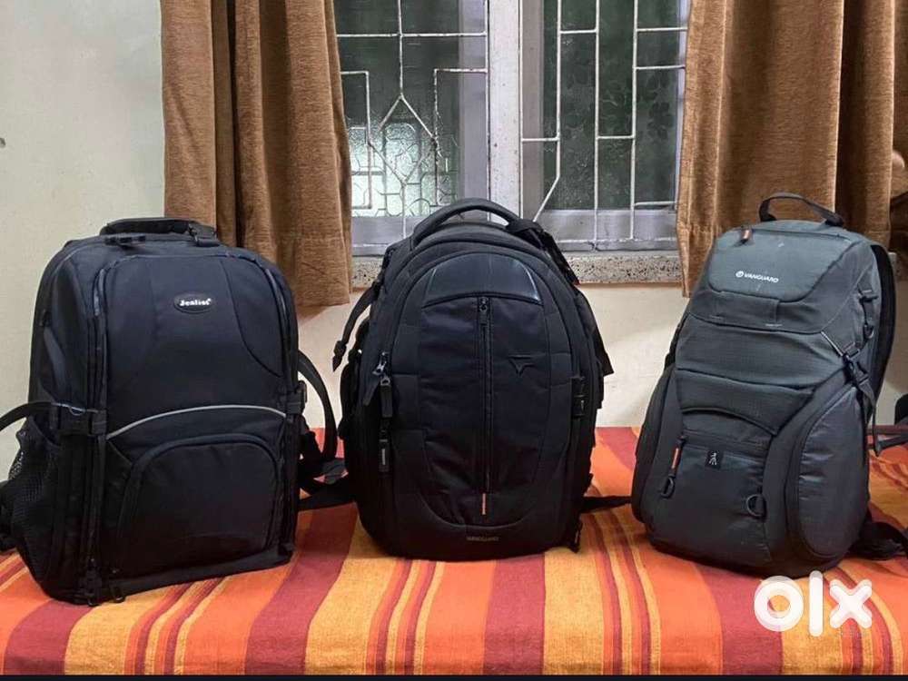 VANGUARD & JEALIOT CAMERA BACKPACK & BAG