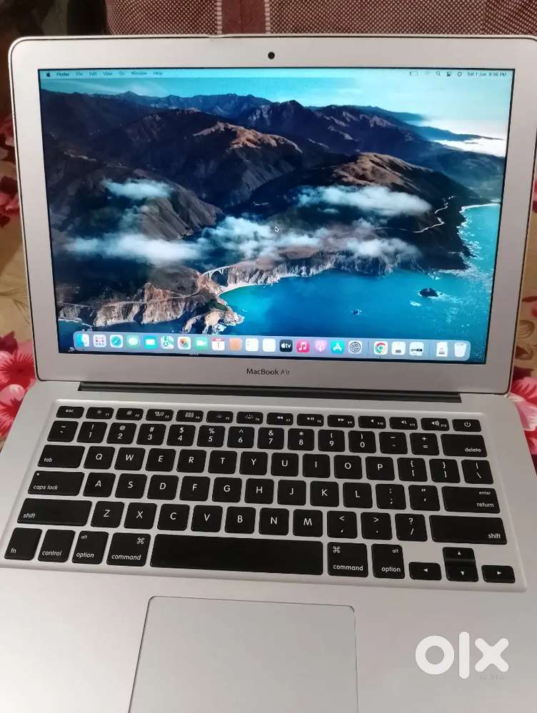 Apple Macbook Air