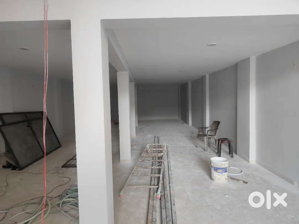 Hall +मजेनाइन