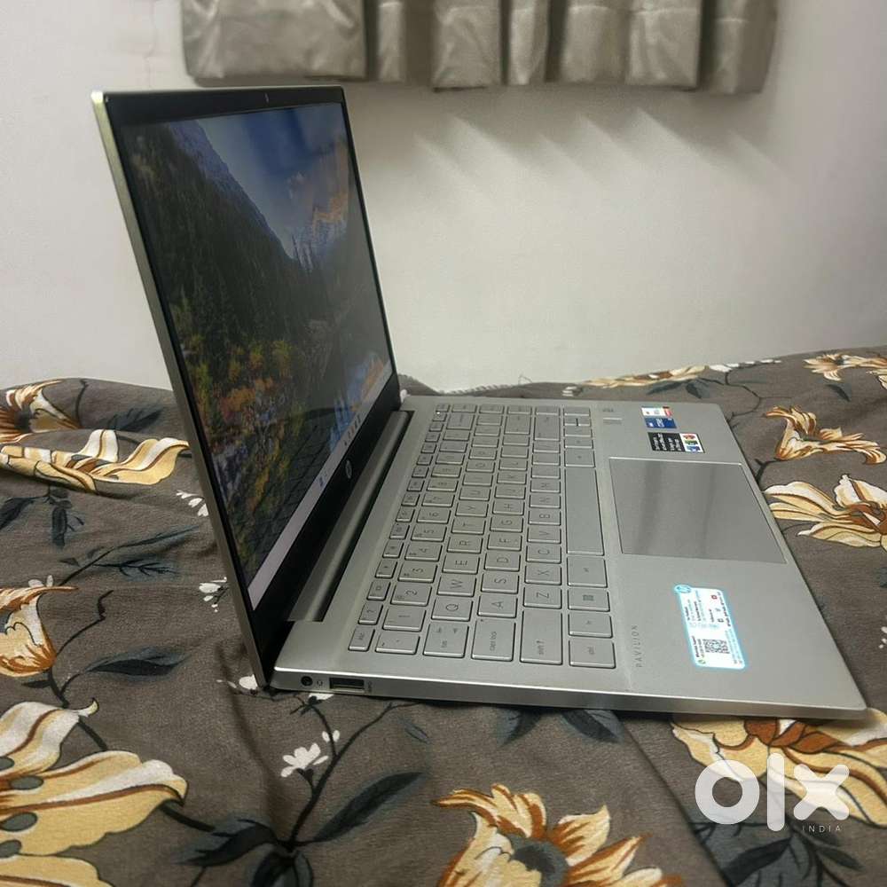 HP Pavilion 12Th Gen intel core i5 16gb