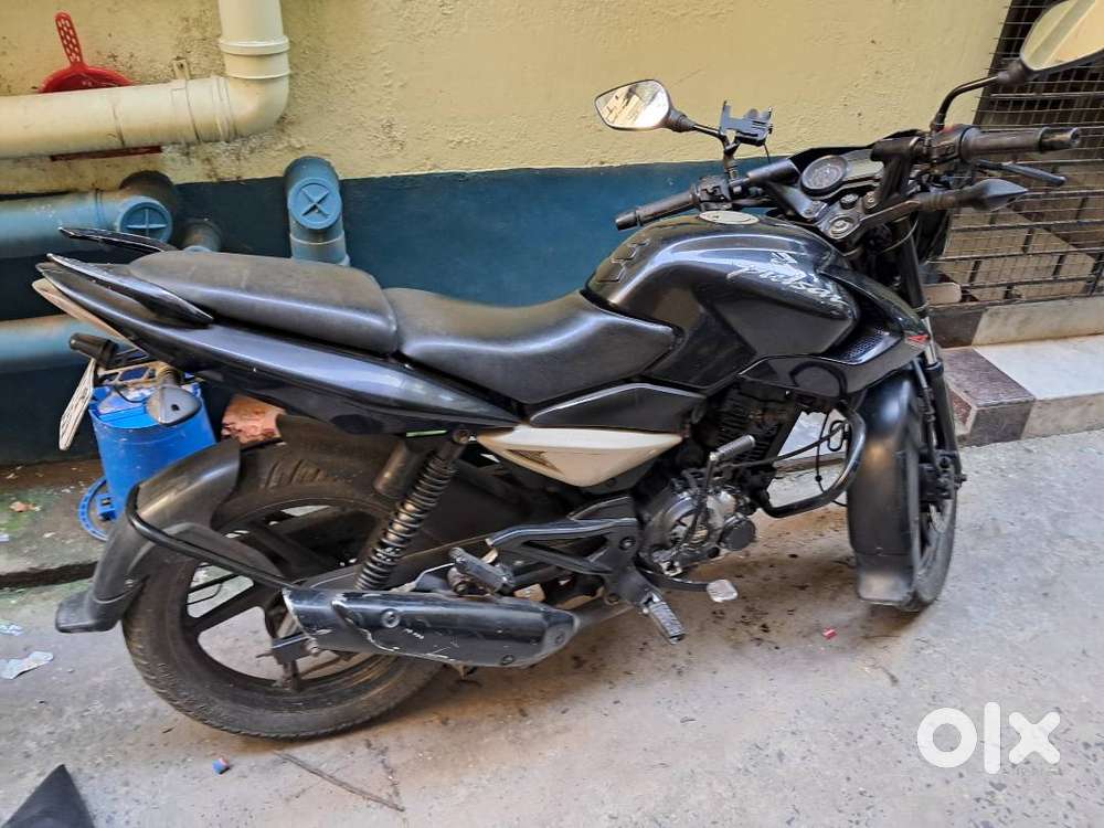 Bajaj Pulsar 135 LS BS-III, Valid upto: 06/12/2027, KM Driven - 37957
