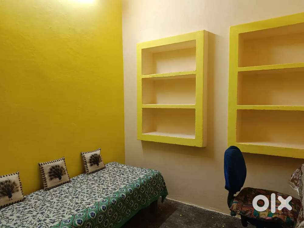 Room for rent(only for girls)