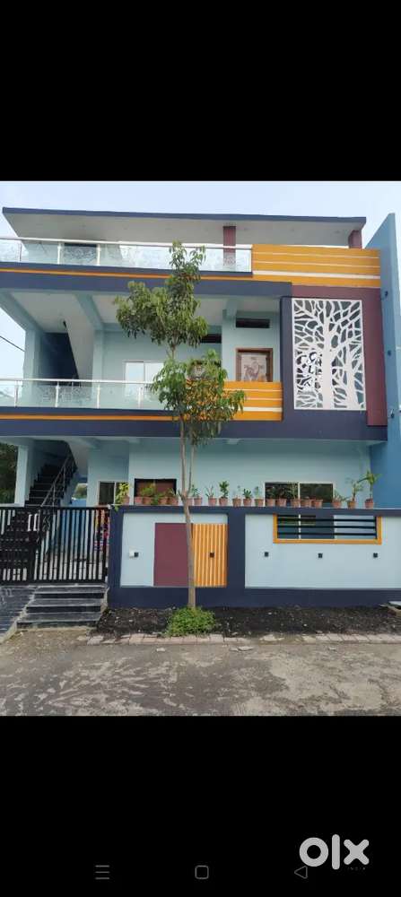 Beautiful House Corner+Garden+North facing