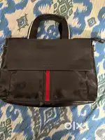 Gucchi laptop premium bad
