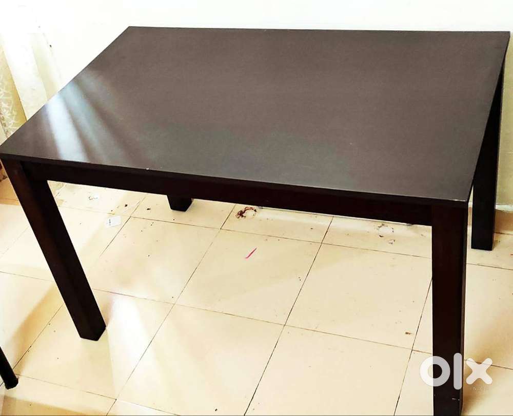 Home centre 4 seater Dining Table