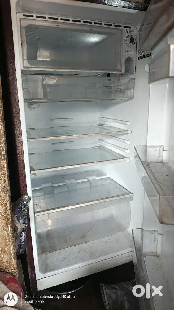 Gem company fridge only 6 mahina use