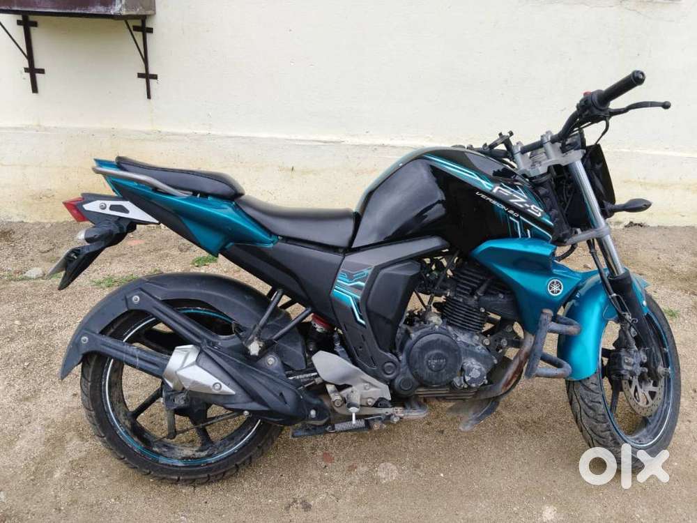 Yamaha FZS - 2015