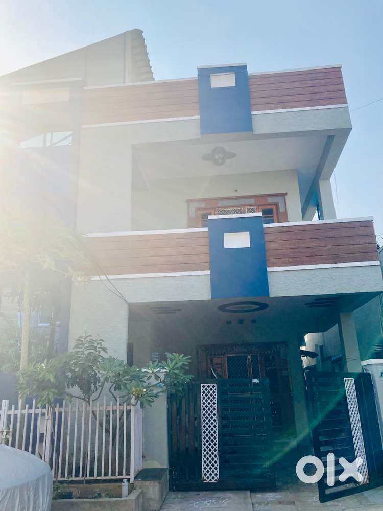 2 bhk for rent near 4A exit