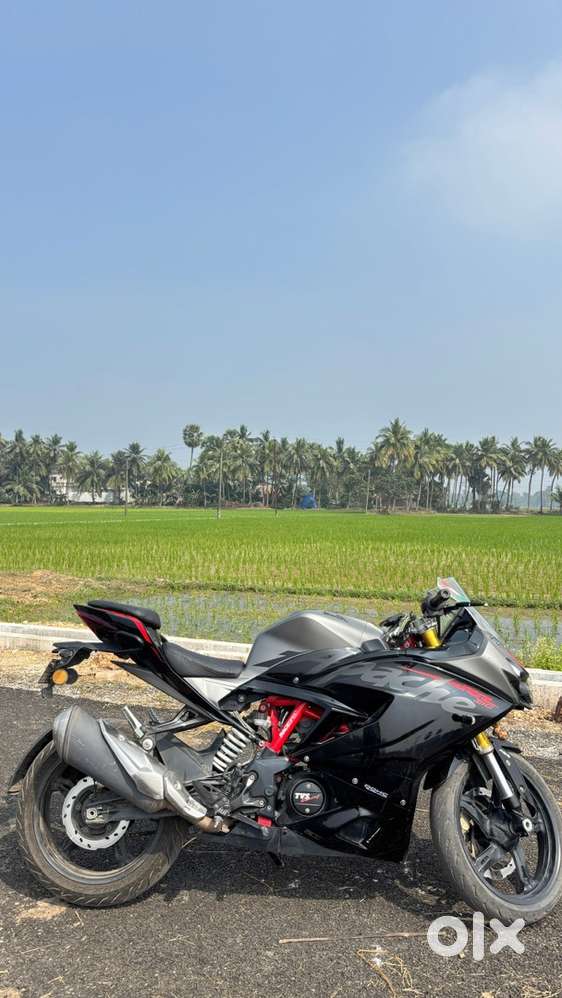 Apache rr 310 black for sale