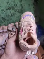 Kids shoes  size 5*11 fresh