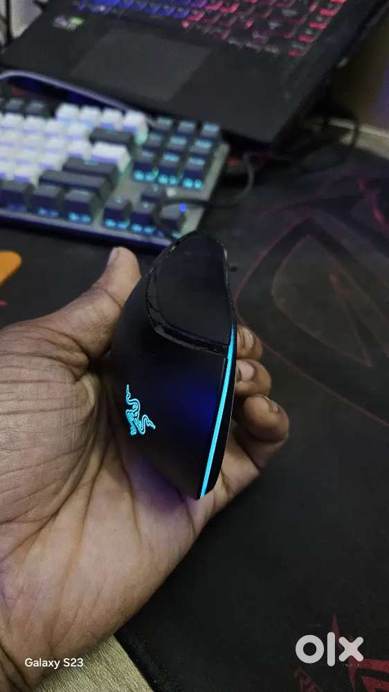 Razer cobra gaming mouse