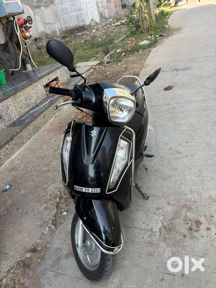 A Scooty 125 is in very good condition without any issue