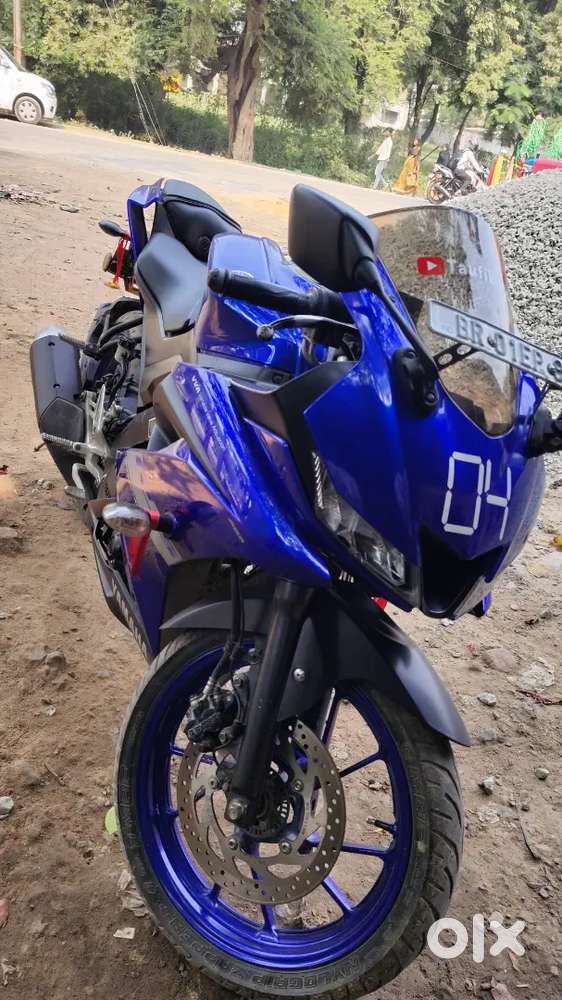 R15 v3 money problem