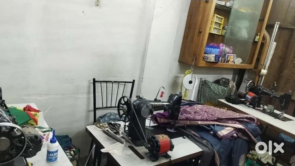 Stitching lady staff