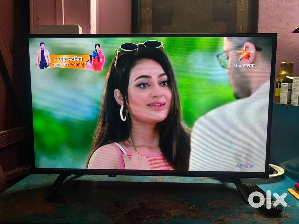 PANASONIC SMART TV 32 INCH