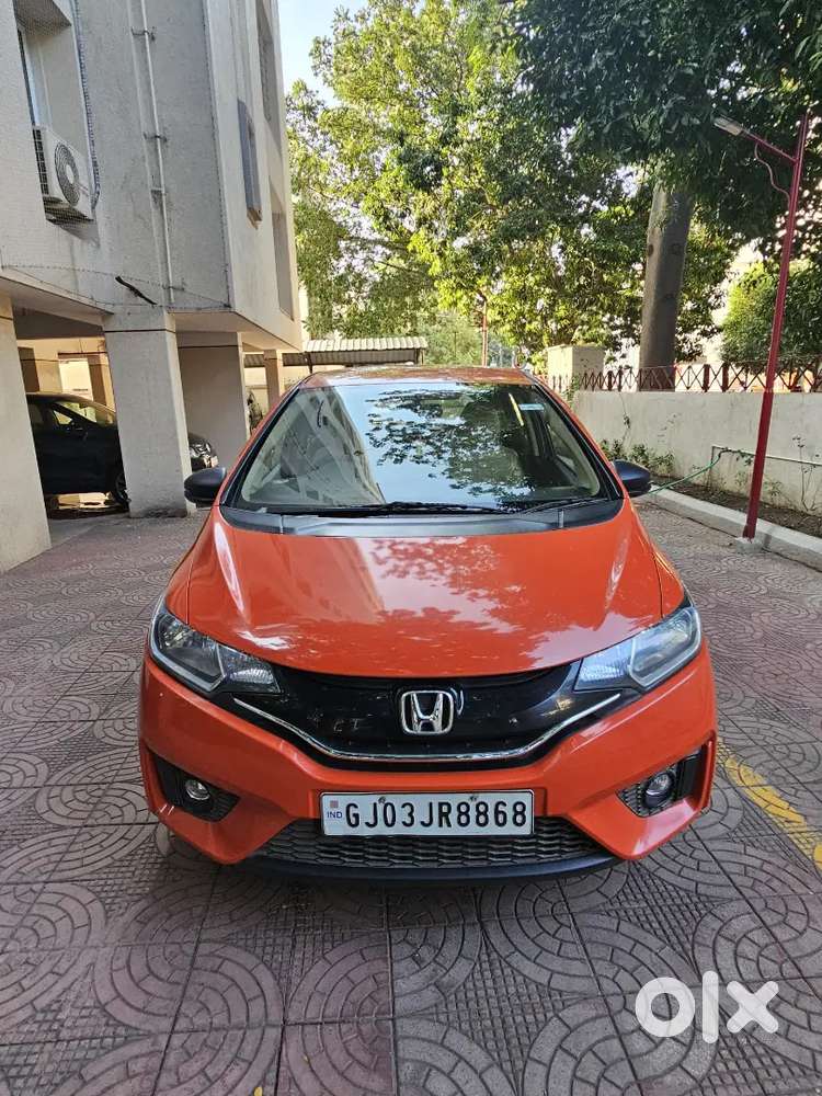 Honda Jazz 2017 Petrol Well Maintained original car no accident