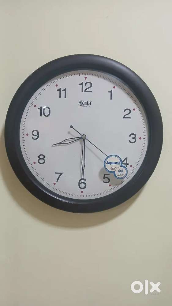 Wall clock