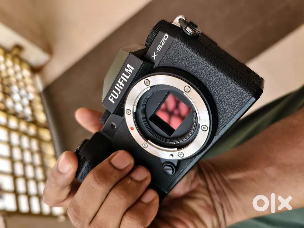 Fujifilm x20 body only