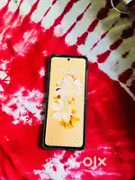Tecno phantom v flip 8gb 256 ram