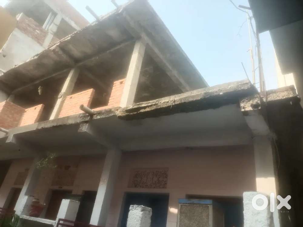 House for sale in commercial area sipri bazar jhansi