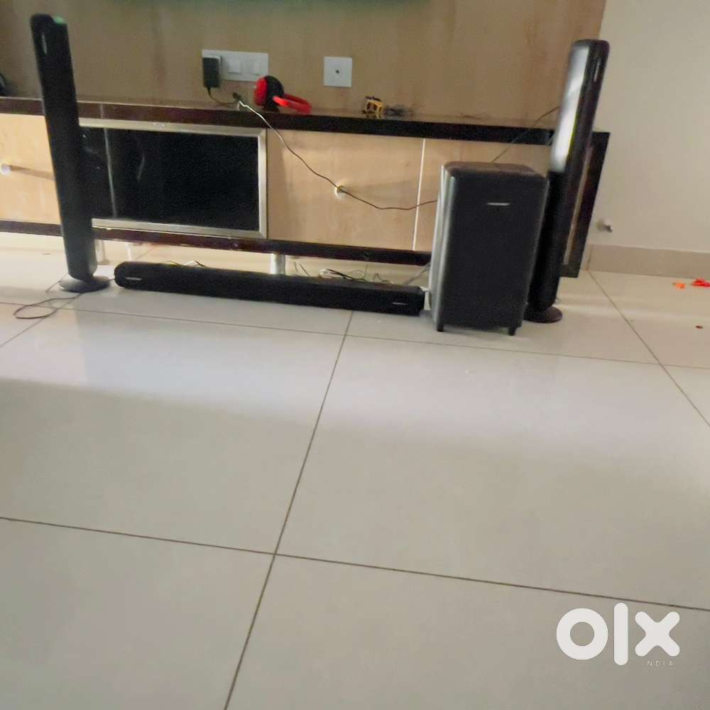 Woofer and Side bars