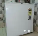 LG Mini Fridge – Only 1 Year Old, Excellent Condition