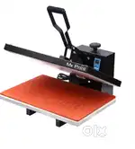Heat pressing machine