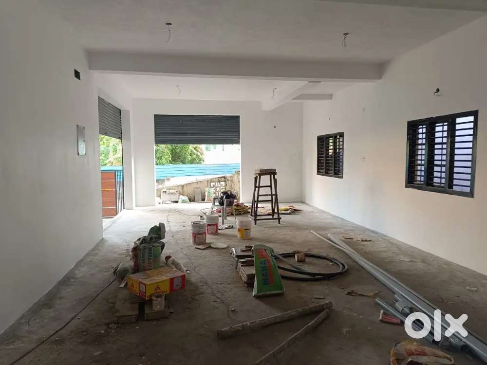 Valasaraeakkam Hall Type Commercial Office / Godown Purpose Rent