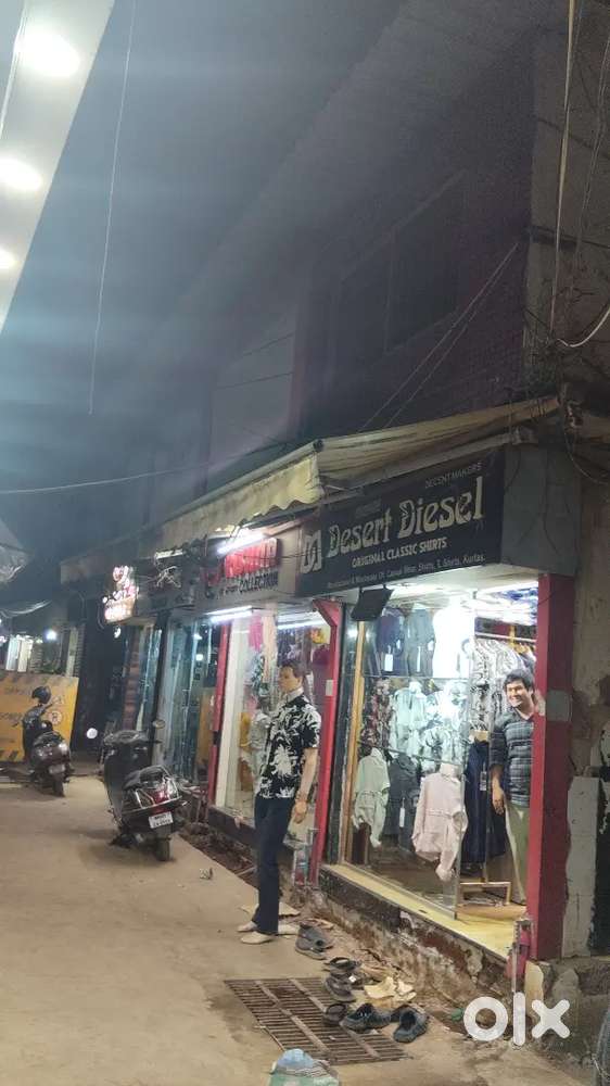 Wholesale shop for garments old khar market