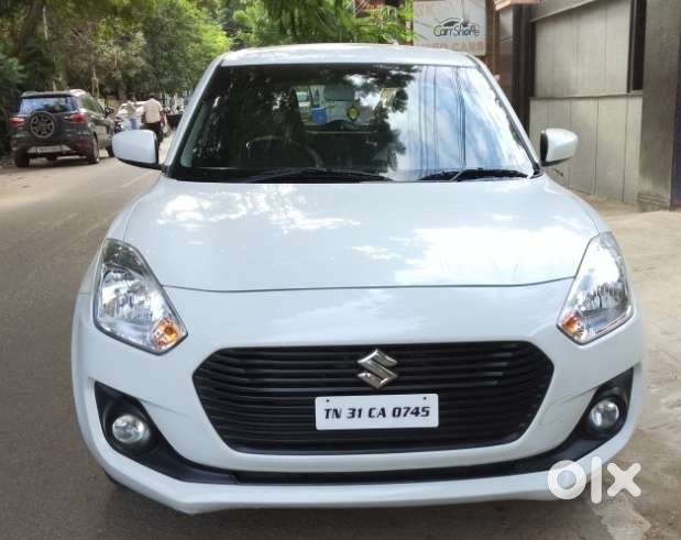 Maruti Suzuki Swift LXI Optional-O, 2018, Petrol