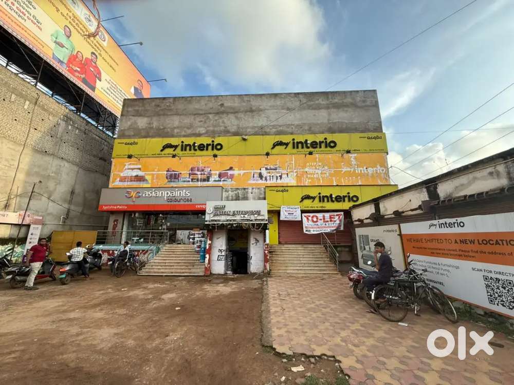 Its acommercial complex