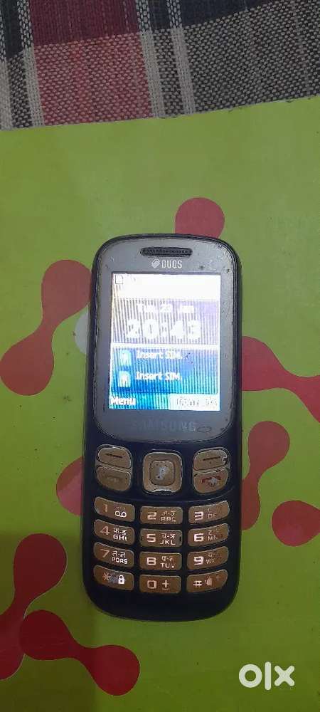 Samsung keypad with camra internet