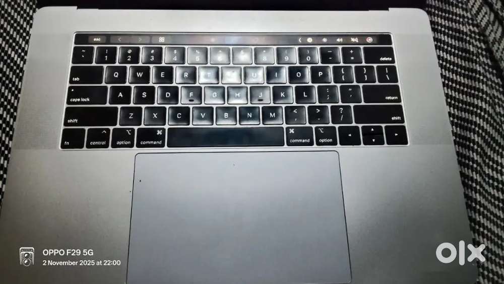 Mac book pro 15inchs 2019