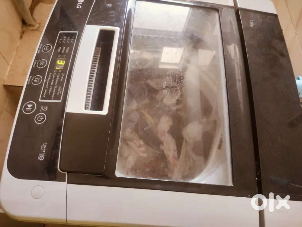 1.5 year old new washing machine fully automatic