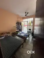 Independent single room within bathroom and kitchen with rooftop