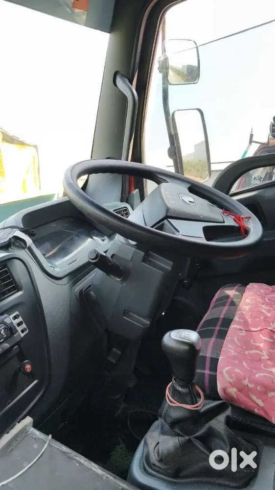 Ola uber me driver chaiye