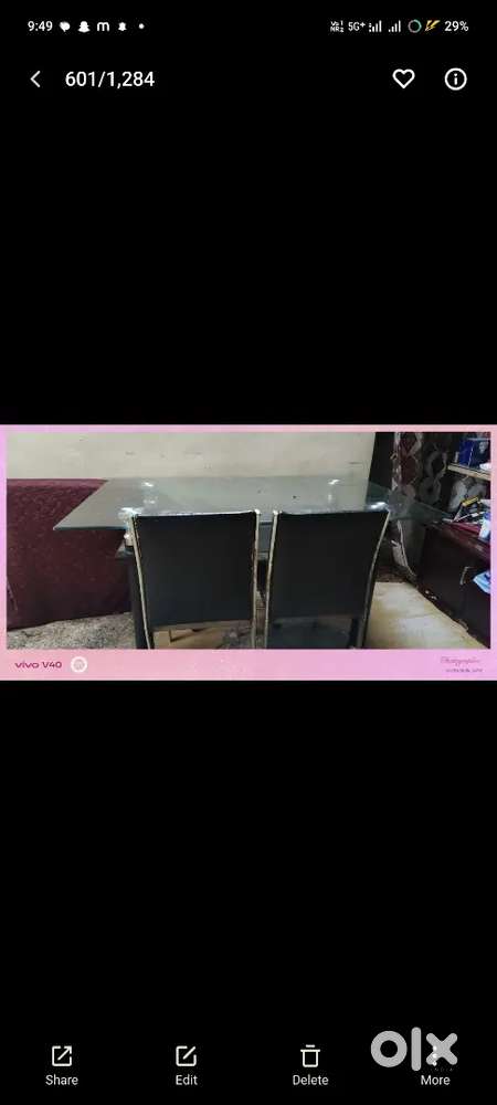 Glass dinning table,  Just at Rupees 6500 only
