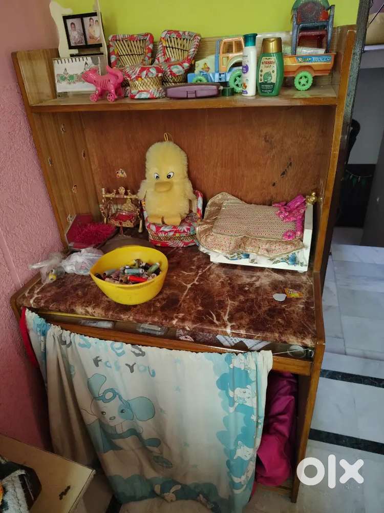 Study table / computer table