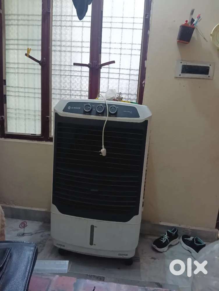 Cooler Abhi new hai red 5000