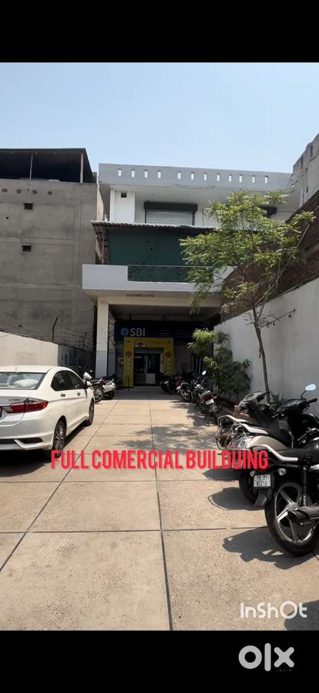 brand new hall for rent in commercial SBI builduing Bahadarke main rod