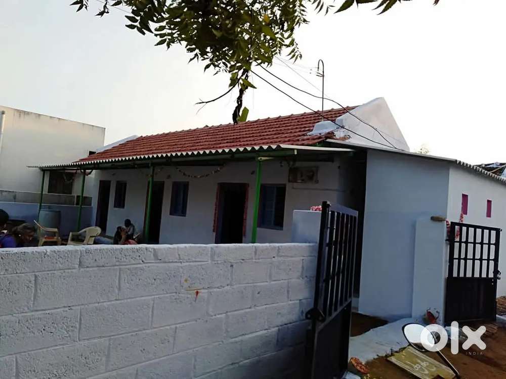 4 Cent OTTU VEEDU (3 separate Rental portion jothi nagar,pollachi)