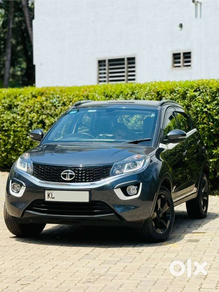 Tata Nexon 1.2 Revotron XZA Plus (L), 2018, Petrol