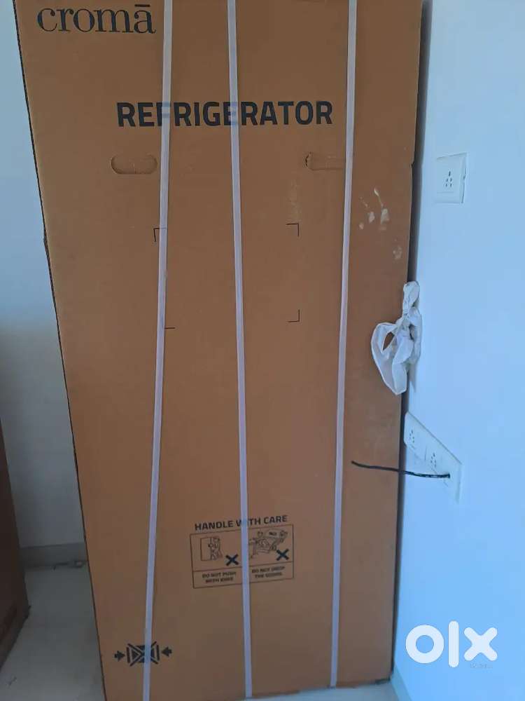 Croma refrigerator a tata product 256 liters