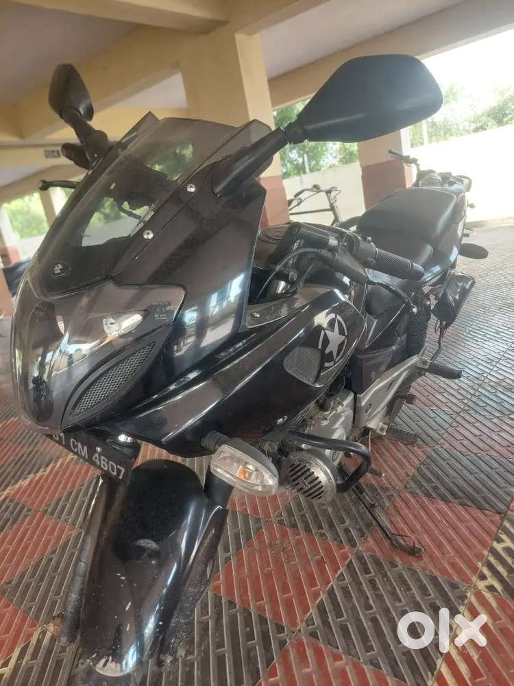 Sell r Exchange Pulsar 220F BS3