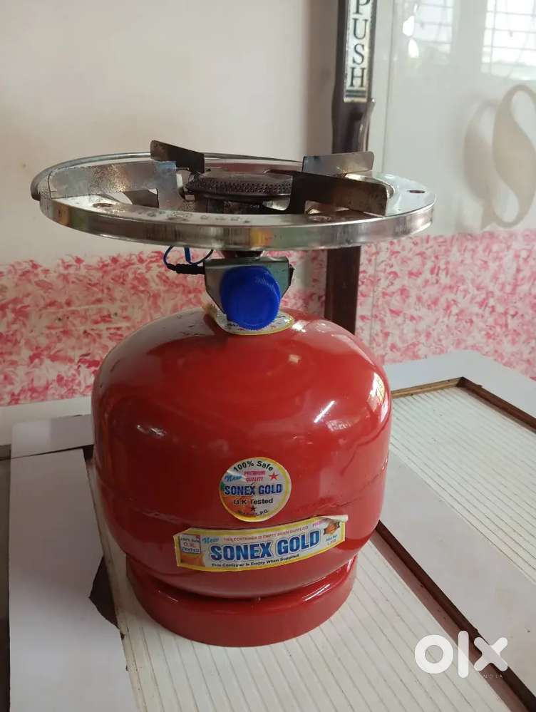 Two killo gas shegadhi selling